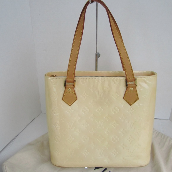 Louis Vuitton Handbags - SOLD!  Vuitton Vernis Houston Marshmallow/Pink